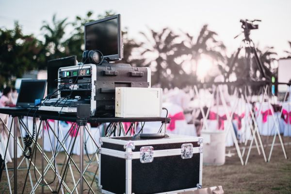 Island Expert Wedding DJ